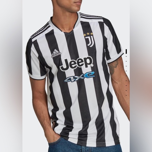 ⚽️🇮🇹Juventus Home Jersey with number 10 in back - Picture 3 of 9